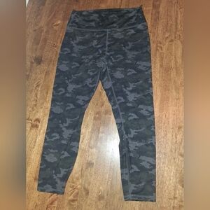 FABLETICS charcoal camo powerhold leggings Sz L